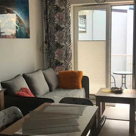 Daire Kosmos Nad Morzem *